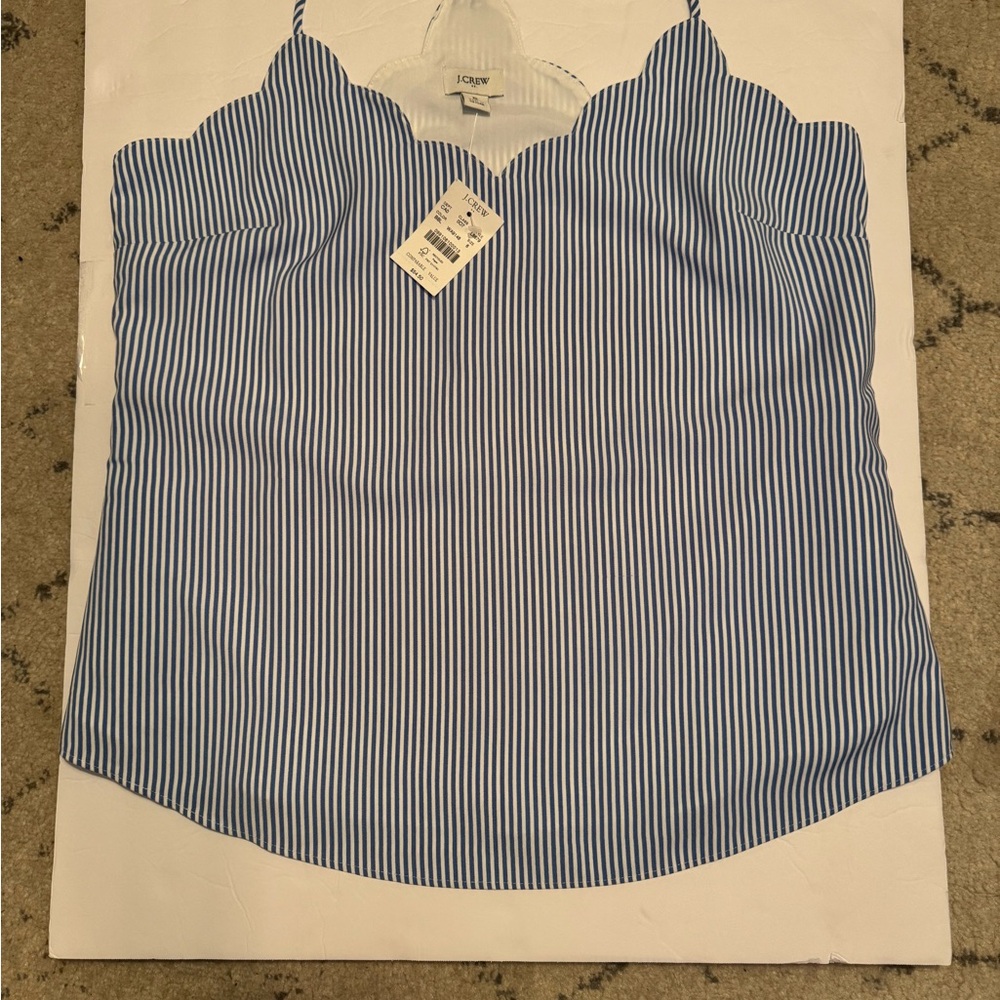 ✨J. Crew Size 6 NWT Navy and White Striped Camisole